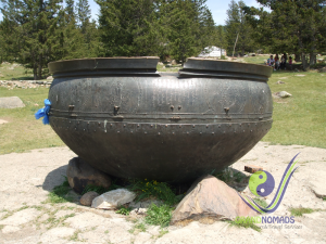 A massive cooking pot in Manzushir
