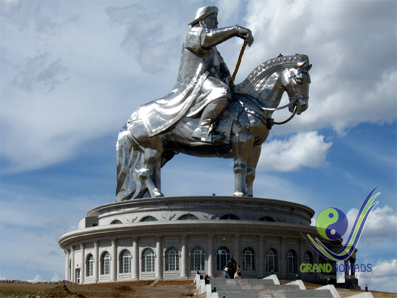 Ulaanbaatar – Chinggis Khaan’s Statue Complex – “The 13th Century” Theme Park - Ulaanbaatar.